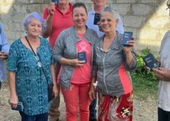 Evangelism on Camino de las Cañas