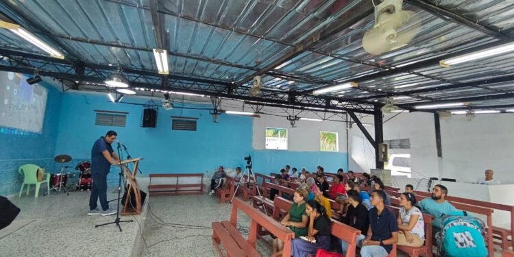 Evangelism Workshop in Cuba through TOSI.
