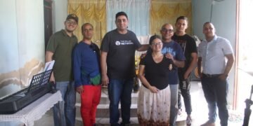 Ayuda a las víctimas del huracán Melissa en Cueto, Holguín, Cuba.