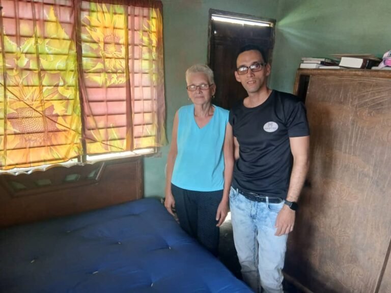 37 people received aid in Sagua de Tánamo… but more are still waiting.