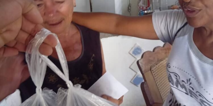 Aid to 61 People in Yaguajay’s África Neighborhood