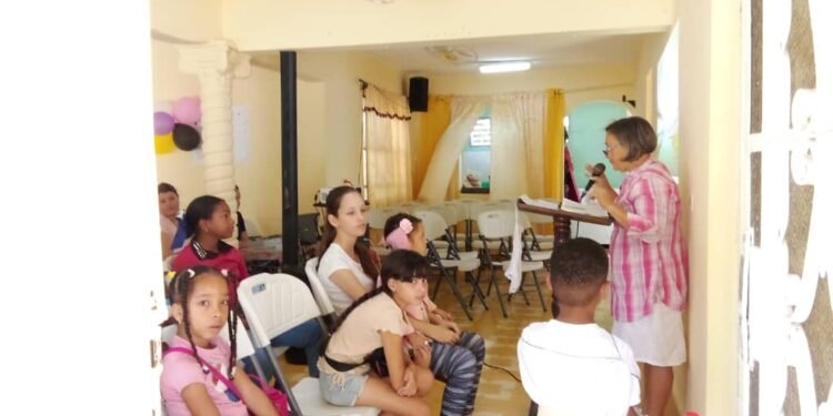 Spring Bible School at the Second Baptist Church of Yaguajay