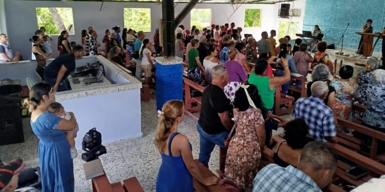Three united missions at the Torch of Salvation Church