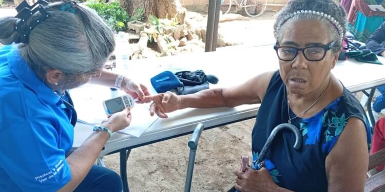 Health Day Blesses 86 People in Tuinucú, Cuba