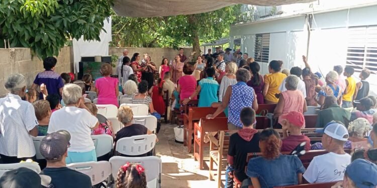 New missionary transport in Quemado de Güines, Cuba.