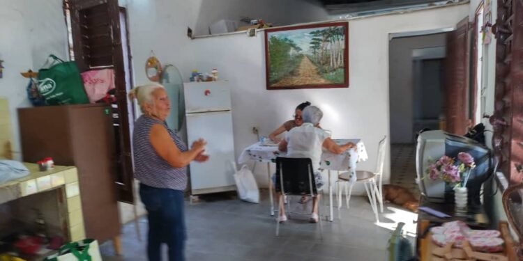 Repair of the Cabaiguan Baptist Church, Cuba.