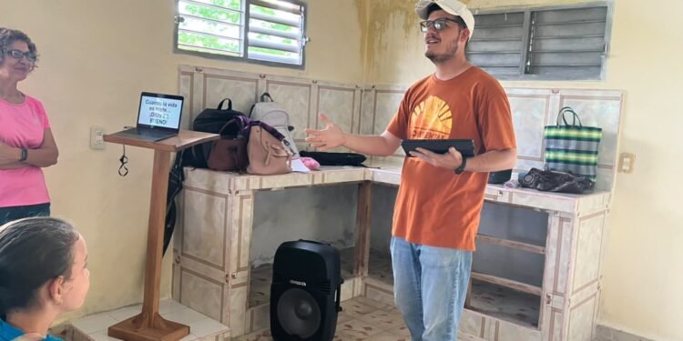 Bible School in Entronque de Guasimal, Cuba.