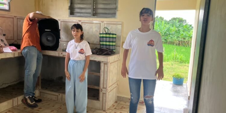 Bible School in Entronque de Guasimal, Cuba.