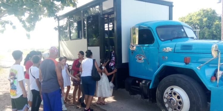 Bible School in Caguaguas, Cuba.