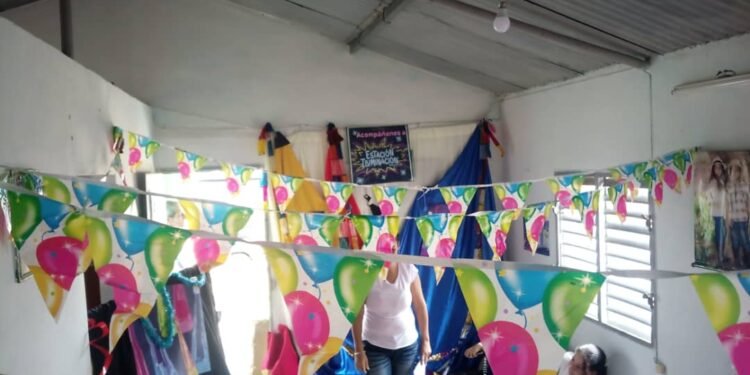 Viana Hosts Summer Bible School with 20 Children