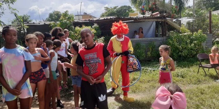 Summer school in the 26 de Julio neighborhood, Cuba.