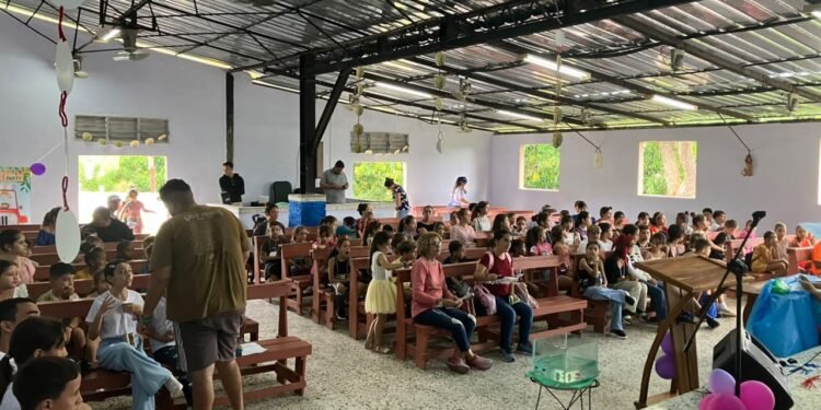Bible schools in Villa Clara and Sancti Spíritus.